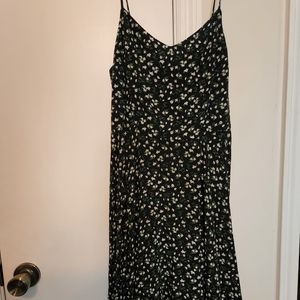 Old Navy Flower Dress Medium